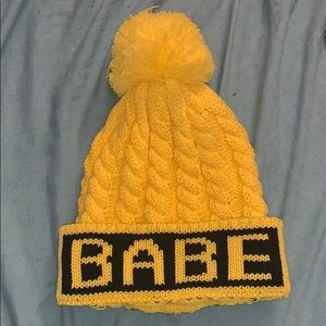 BABE yellow beanie